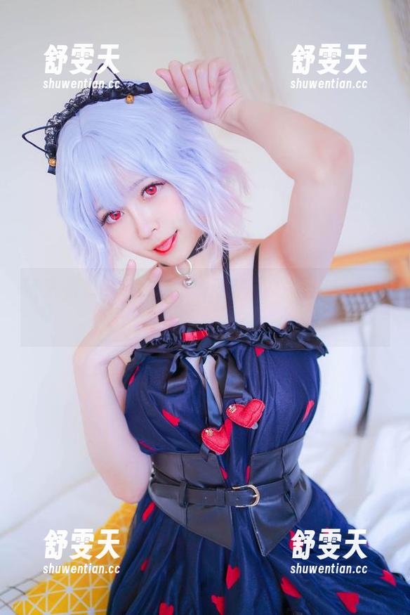快来看看，Arty亚缇的吊带写真里藏了多少小心机？