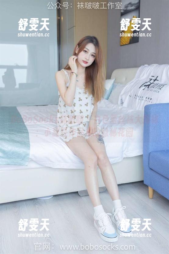 BoBoSocks袜啵啵-小甜豆 BoBoSocks袜啵啵 - 白色蕾丝袜大揭秘:小甜豆作品里的隐秘花园