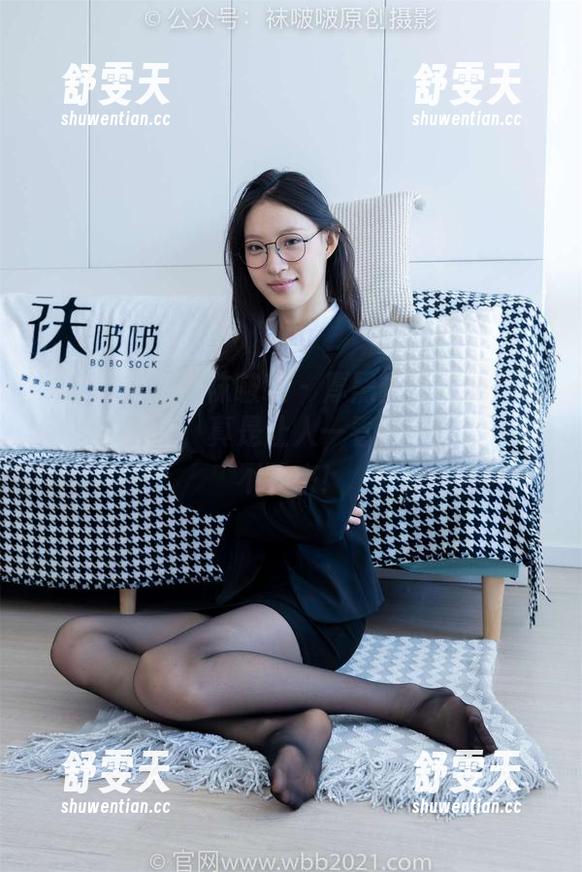 BoBoSocks袜啵啵-甜甜圈 BoBoSocks袜啵啵 - 厚黑丝花絮版:甜甜圈的写真,真是让人一看再看,根本停不下来!