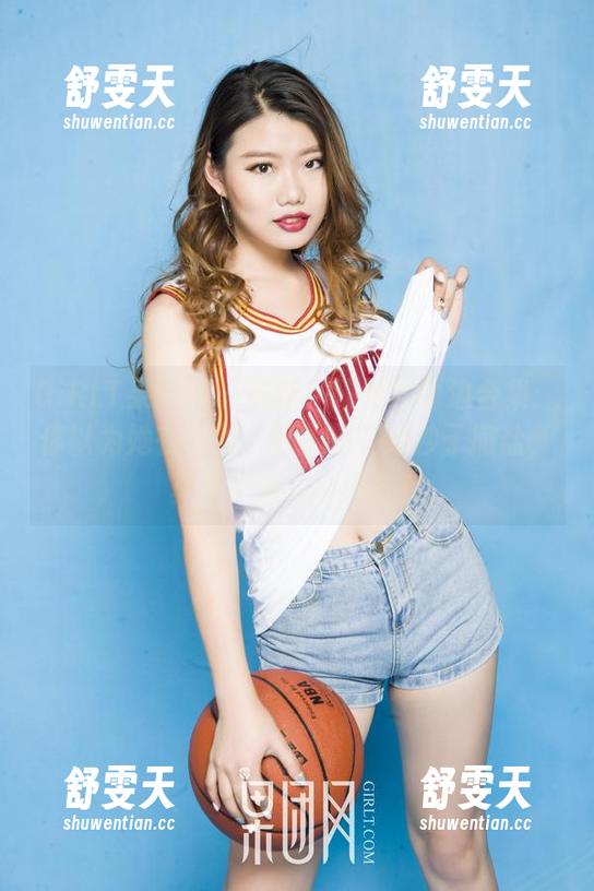GIRLT果团网-陈雅漫 GIRLT果团网 - 最新!陈雅漫海边合集:你以为她在拍照,其实是在给沙子撒盐,真是个海边小调皮!