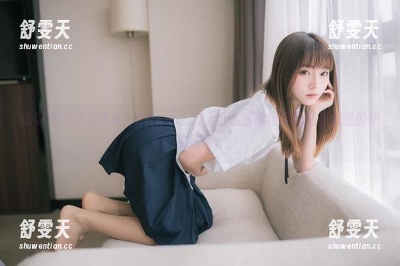谁说泳装只为游泳？Kitaro_绮太郎私拍图包带你感受魅惑的海滩风情。