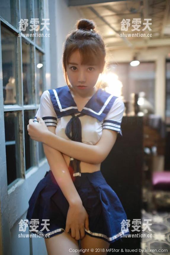 MFStar模范学院 - 让人心动的牛仔裤：欧阳美萱的壁纸收集