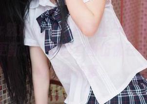 MiStar魅妍社 – 黑白骑士与绯月樱-Cherry：更新了！她的套图仿佛在诉说一个秘密的故事。