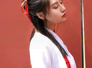 MiiTao蜜桃社 – 米琪MIKI女王教你如何拍出不平凡的美图与写真！
