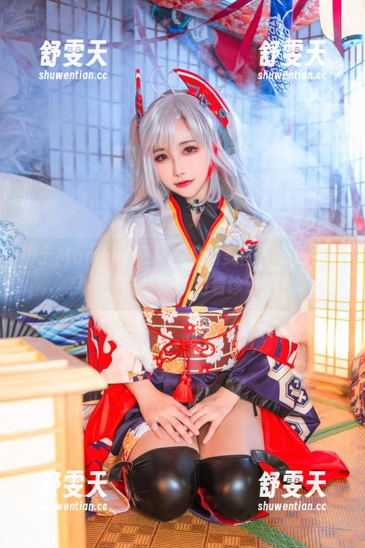 护士Momoko葵葵的免费美图，心脏小鹿乱撞，准备好预约看诊了吗？