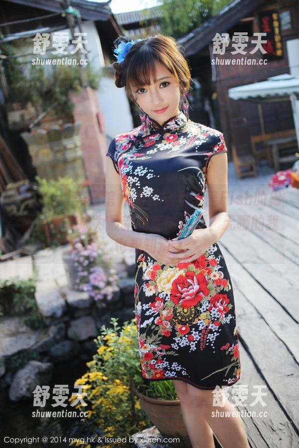 MyGirl美媛馆 - 为什么鱼子酱Fish的棉袜写真会成为最新图库的话题？无聊的我也想知道。
