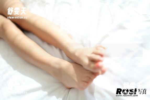 ROSI写真 ROSI妹妹的在线写真之旅:来一场视觉的迷失吧