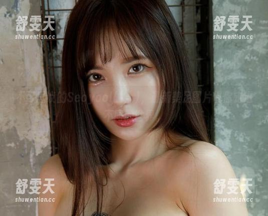 不可思议的Seoyool(서율)，最新美足图片带你走进不同的世界。