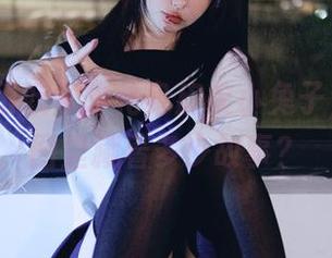 当Tina很妖孽呀化身皮衣小兔子，她的套图里藏着多少故事？