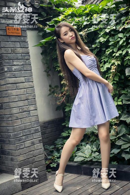 TouTiao头条女神 - 探秘余心曼：她的妹妹们，高清美图超精彩！