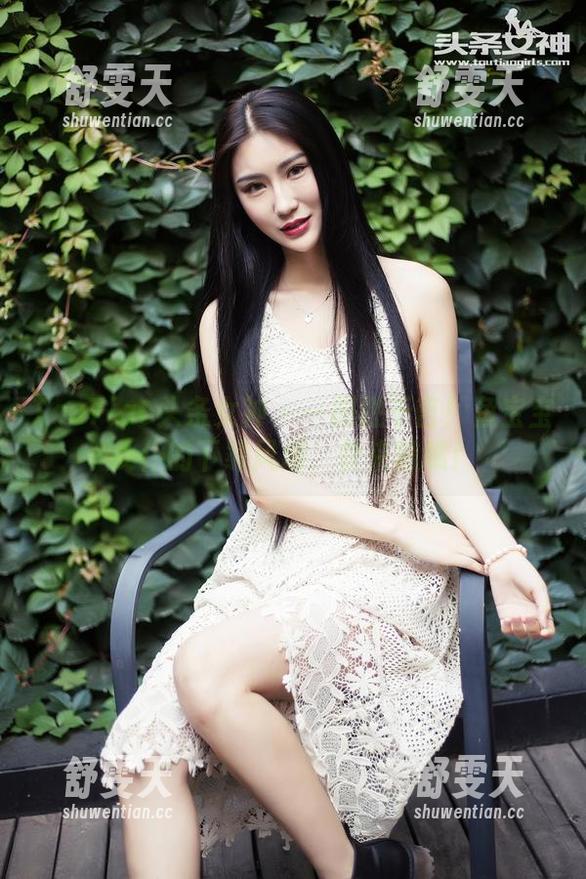 TouTiao头条女神 - 一图胜千言！鱼宝宝女仆的下载风潮，快来瞧瞧！