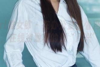 TuiGirl推女郎 – 在办公室里看冯雨芝的作品，在线资源真的是‘尽兴’吗？