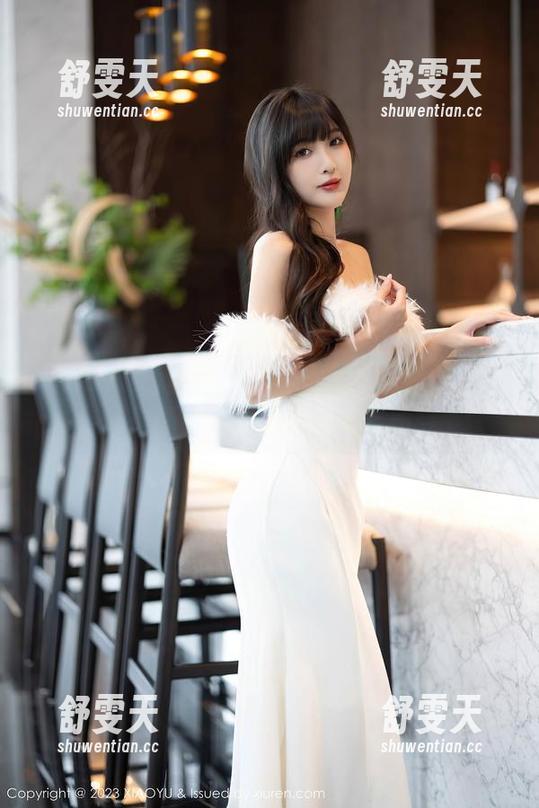 XIAOYU语画界 - 穿着连体衣的林星阑：私房原图中流淌的时光与感受