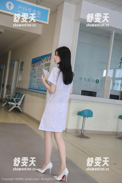 Xiuren秀人网 - Zoe柚柚：冲破无圣光的修女幻想，见证不一样的美图