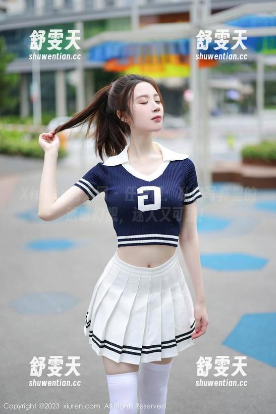 Xiuren秀人网 - 任莹樱：私房写真里的透明幻想，迷人又可爱！
