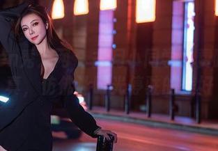 Xiuren秀人网 – 古月小同学免费睡衣写真，仿佛让时光停驻的美好