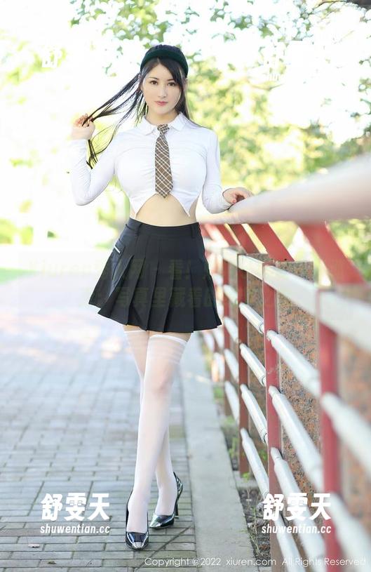 Xiuren秀人网 - 看！娜娜子呀的吊带巡游：写真里藏着的细节之美