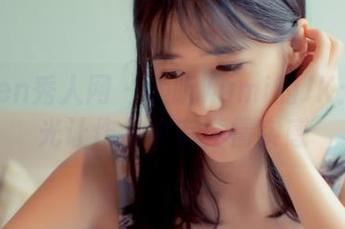 Xiuren秀人网 – 美昕Yumi的JK：无圣光让作品更有真情实感