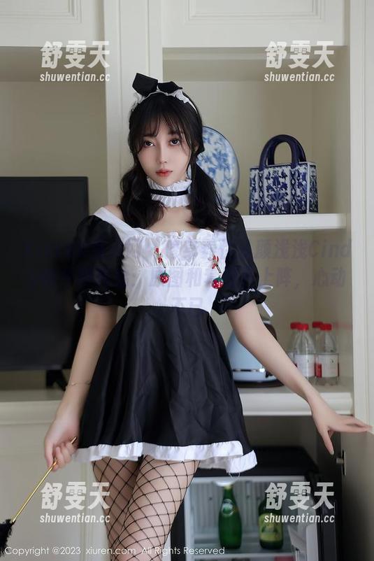 Xiuren秀人网-颜浅浅Cindy Xiuren秀人网 - 修身养性从颜浅浅Cindy的长腿开始:原图和套图齐上阵,心动不已