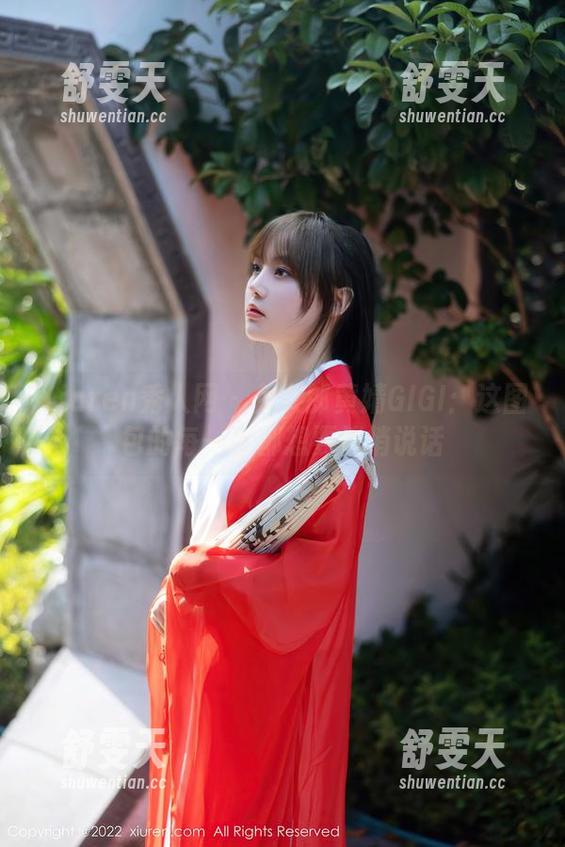 Xiuren秀人网 - 兔女郎黄婧GIGI：这图包的每一张都想要悄悄说话