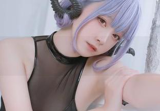 asagiriai(爱ちゃん)的纯白美图：你以为的简单，背后其实藏着什么？