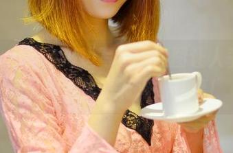 pans – 小鱼海边写真：原图让人垂涎欲滴，图片里真有海鸥伴舞！