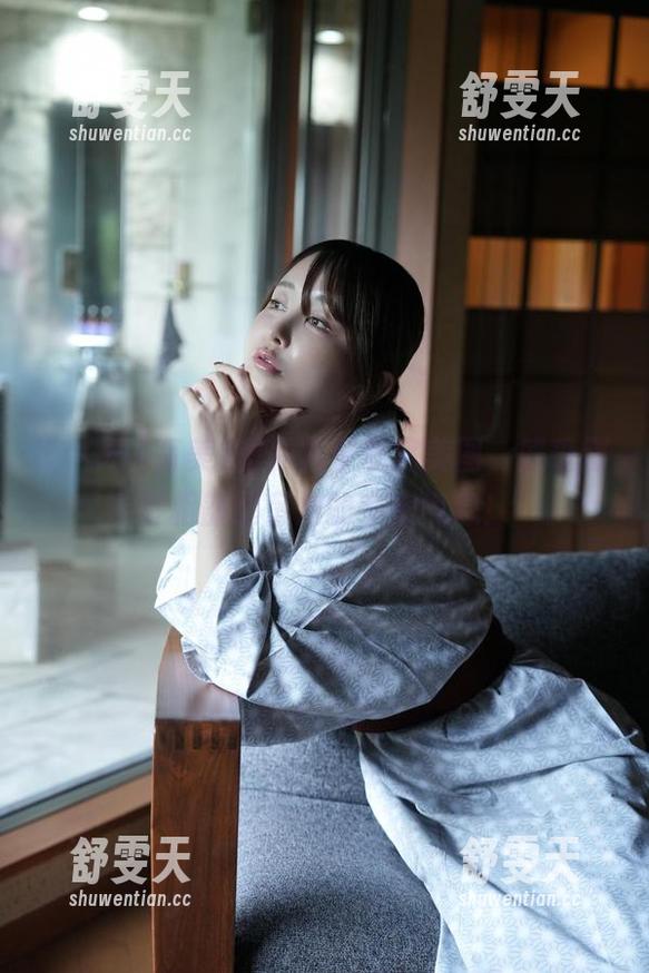 いくみ(育美)邀你共享私房美图，感受那份相部屋宿泊的亲密气息！