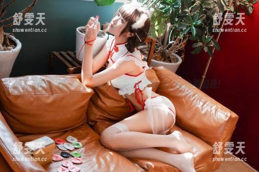 黑色三度_69：高清壁纸的隐秘魅力，让心跳加速！
