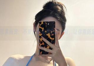微密圈 – 图集新宠：不爱笑的赛琳全身渔网，让你重新定义性感！