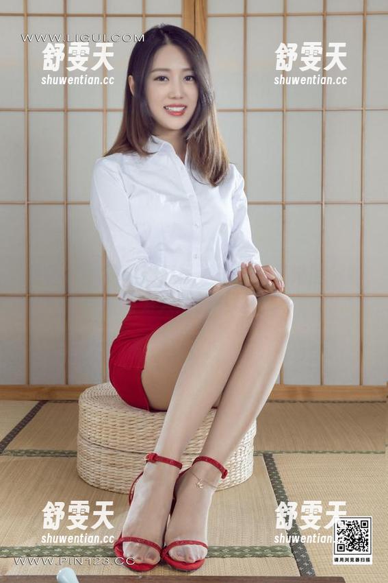 丽柜 - 小璐璐天使写真——分享她的翅膀和不为人知的小秘密。