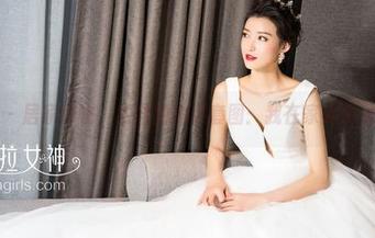 克拉女神 – 居家好物，孟君的精选套图：我在家其实是个模特！