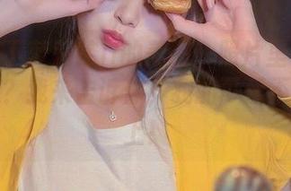 厨娘在下萝莉控ii的美图：照片里有什么好味道？我来告诉你，我的可爱不止在脸上！
