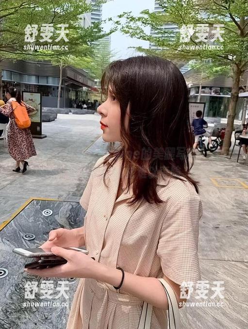 微密圈 - 小仙女ELaine的美腿写真：在云端漫步的感觉难以言喻
