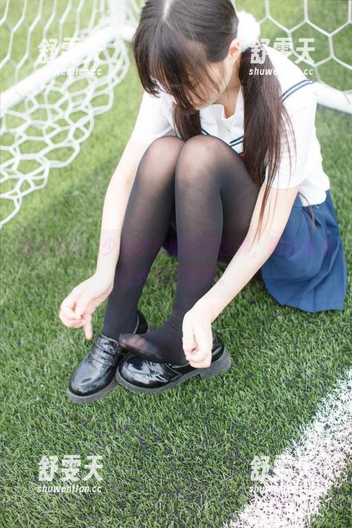 窗台黑丝，少女秩序的私密世界，网盘合集让人欲罢不能。