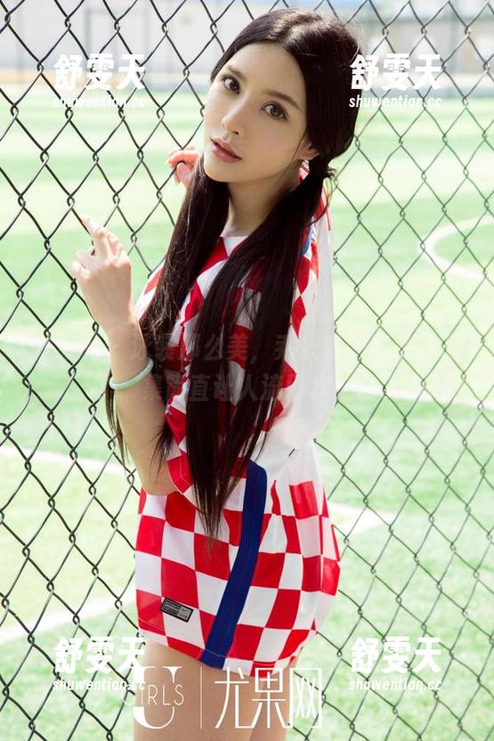 尤果网 - 泳装那么美，乔依琳的高清作品集简直让人流口水！