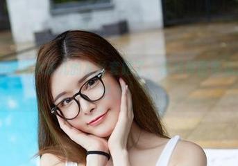 尤物馆 – 被韩冰冰儿的灰丝套路了，福利原图带你走进她的世界！