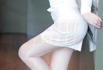 尤蜜荟 – 一言不合就送福利！白茹雪Abby校服图包全面解析！