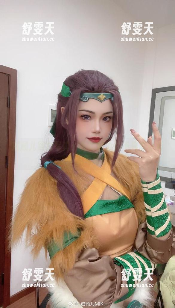 戚顾儿黑白写真：私房魅力并不只有色彩那么简单！