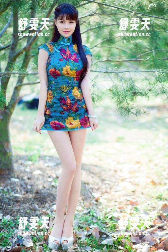 推女郎-哈尼宝宝 推女郎 - 哈尼宝宝的最新写真集,清纯如晨露般清新,只想一路看下去……