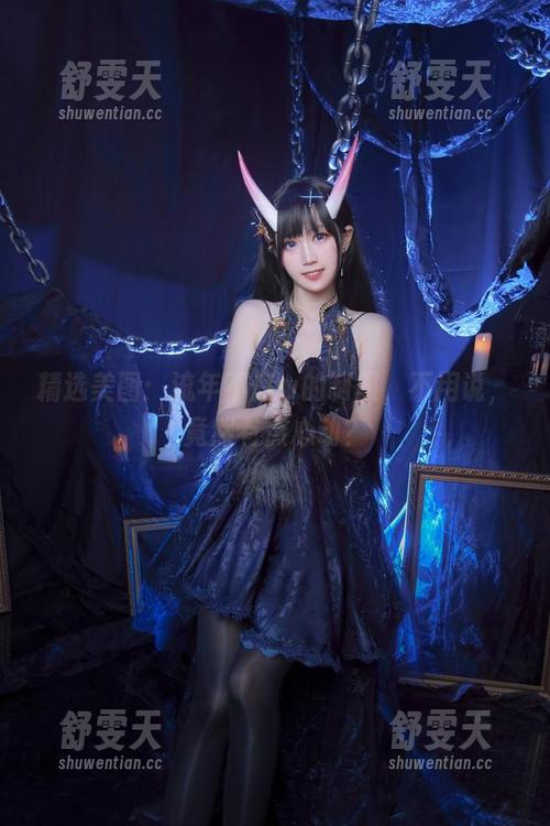 精选美图：流年不停w的制服，不用说，竟然有点心动？
