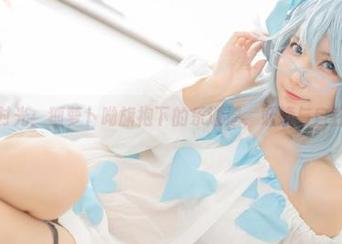 写真时光：狐萝卜呦旗袍下的乐逍遥，妖娆与自在交融