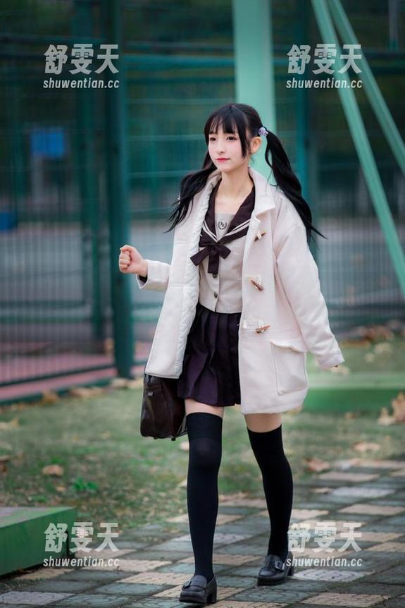 神乐坂真冬的电子相册：透明女仆合集，看看谁不该上网盘？
