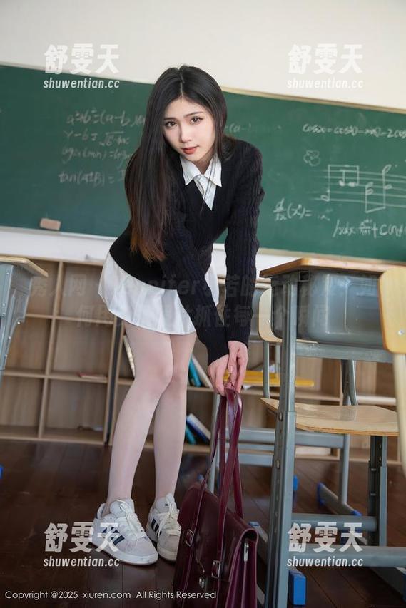 秀人网-Jennifer小若 秀人网 - Jennifer小若的运动秘笈:如何用免费照片抓住每一个瞬间