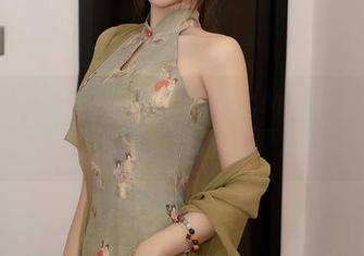 秀人网 – 当内衣遇上伊小七MoMo：无圣光的作品，羞涩又撩人！