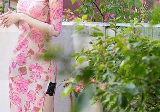 秀人网 – 糯美子nini在线：修女的秘密生活，快来高清围观！