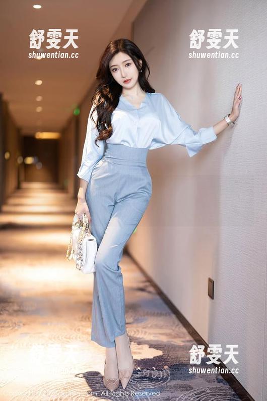 秀人网 - 谭睿琪Ailsa：在锅里翻腾的不止是菜，还有她的鬼马厨娘作品！