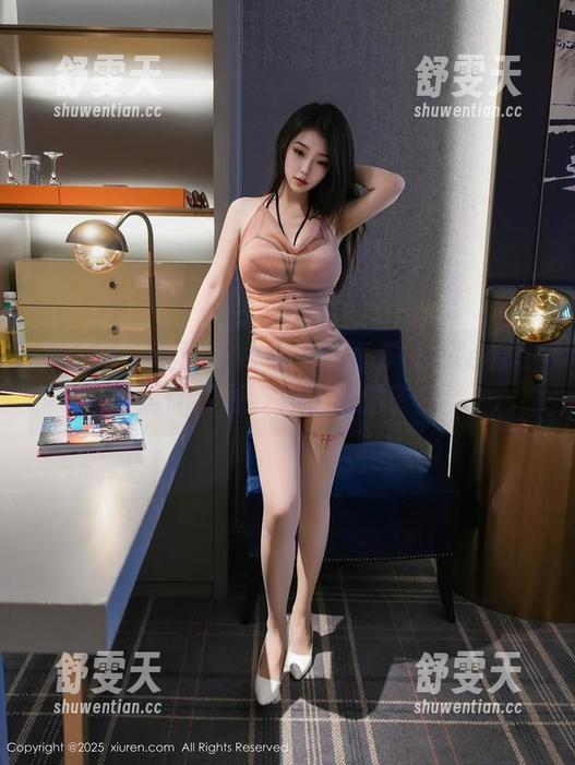 秀人网 - 长腿图片榜：陶喜乐_lele的美照让下载变得太容易了！