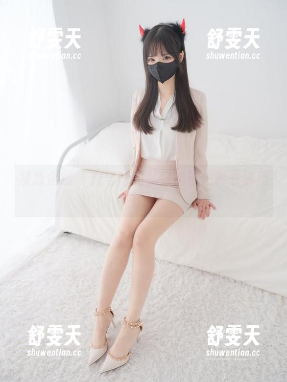 紧急企划-林书辞 紧急企划 - 光与影的私房秘密:林书辞黑白图集