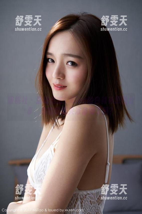 蜜桃社-Gina 蜜桃社 - 重磅出击!Gina的白衬衫原图分享,你的收藏夹准备好了吗?