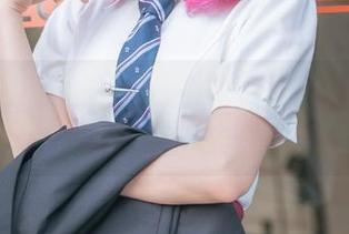 悄悄告诉你，阿九从不咕咕的竞泳写真怎么可以这么火辣